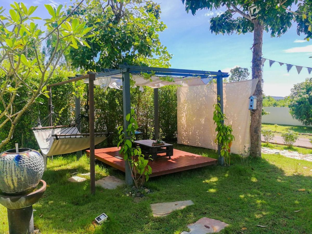 Terrua Main Ten Villa Garden Suan Phueng Exterior photo